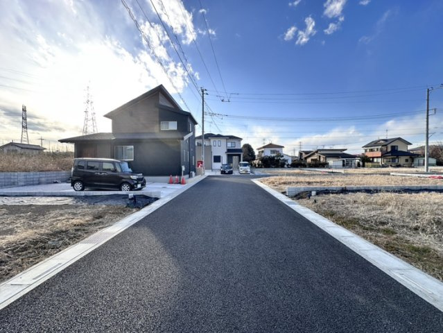 【前面道路含む現地写真】 | 東松山市石橋　新築戸建　全31区画　28号棟