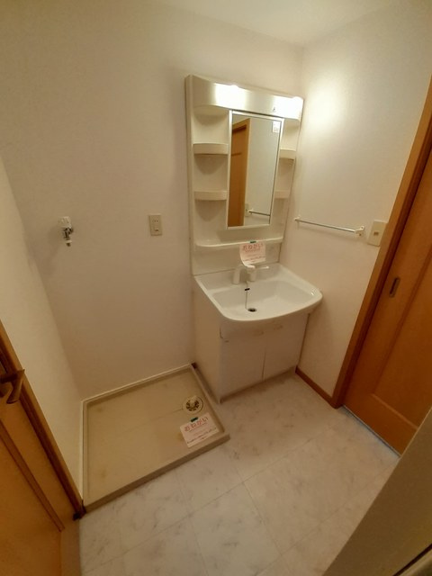 モルティ・メゾン　Ⅱの独立洗面台|洗面所