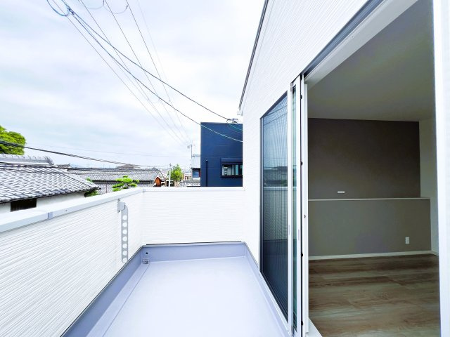 磯城郡田原本町藥王寺のバルコニー