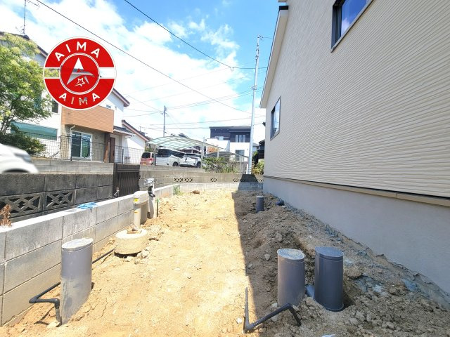 筑紫野市大字阿志岐第3-3棟（3号棟）の外観：施工例|風をしっかりと感じられるバルコニーでは、毎日が洗濯日和です。広々としているので洗濯も楽しくなるでしょうし、気分転換にバルコニーからの眺めを楽しむのもいいでしょう。