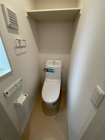 武蔵野市境南町３丁目の中古一戸建のトイレ