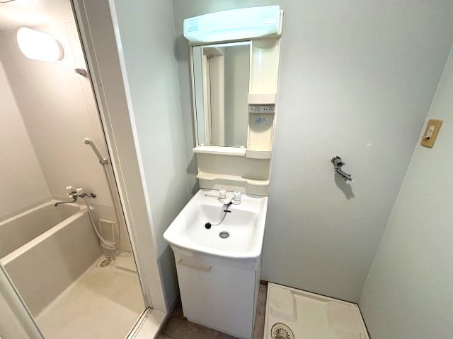 ラムール六甲山ノ手の洗面所