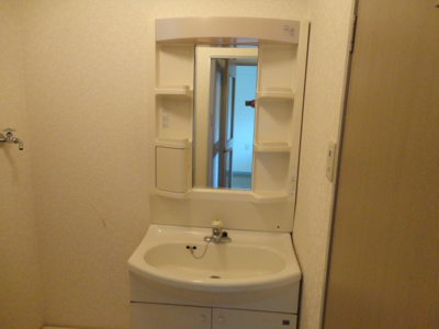  | ともえハイツC