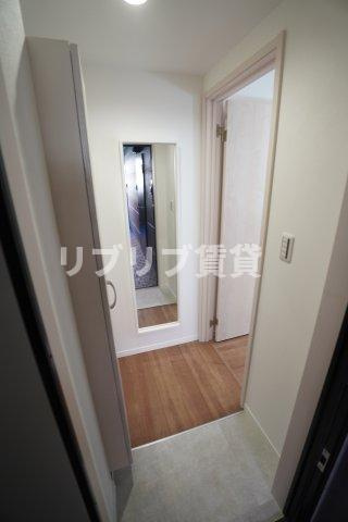 S-Court千葉寺の玄関