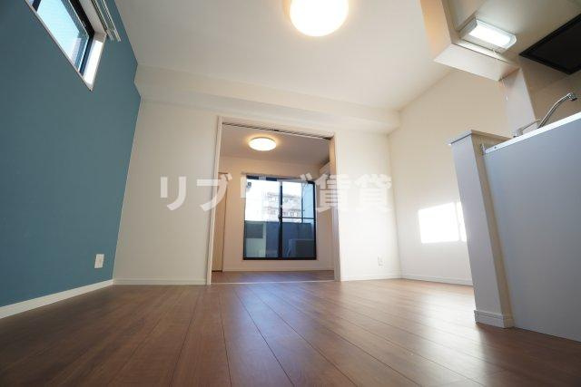 S-Court千葉寺の居間・リビング