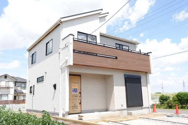 川越市上戸新町　可変型3LDK+カースペース3台付き　新築戸建