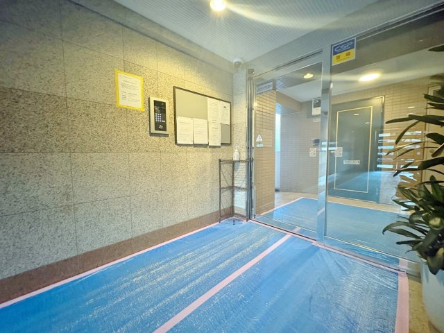 マイキャッスル東長崎のロビー|安心のオートロックマンション
管理体制良好です