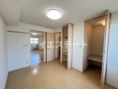 【寝室】 | パルファンローズ | 別部屋写真使用