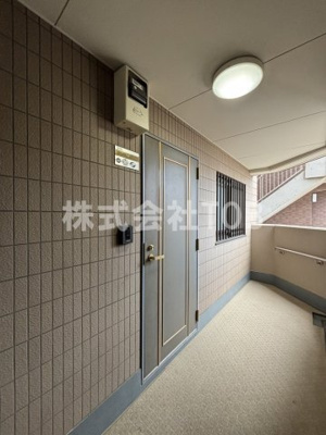 【その他】 | Pure Crest-国領町1丁目- | 玄関ドア