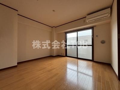 【居間・リビング】 | Pure Crest-国領町1丁目- | LDK11.6