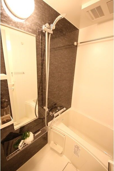 ヴェルデシア名駅南(旧ルネフラッツ名駅南)の浴室