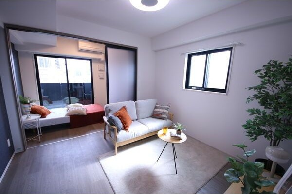 ヴェルデシア名駅南(旧ルネフラッツ名駅南)の居間・リビング