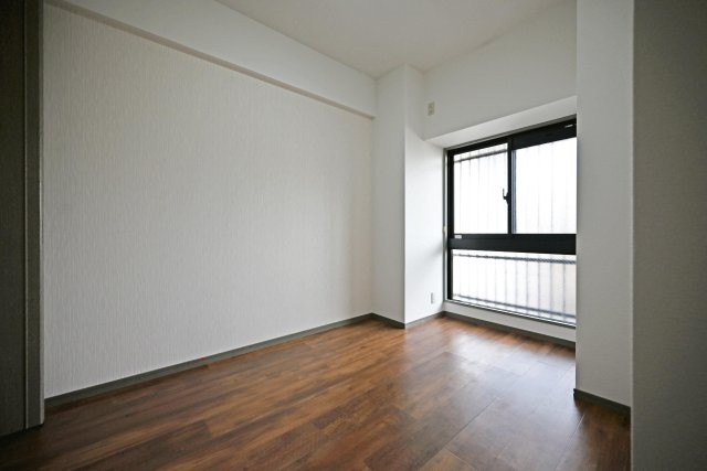 グランドシティダイアパレス吹田パークコート5番館 の洋室|-洋室5.0帖-