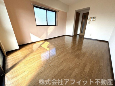 【居間・リビング】 | F&FアビタシオンⅡ | 洋室10帖