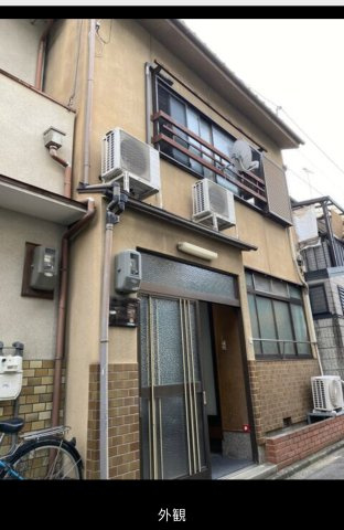 京都市下京区西七条南東野町の一戸建ての外観