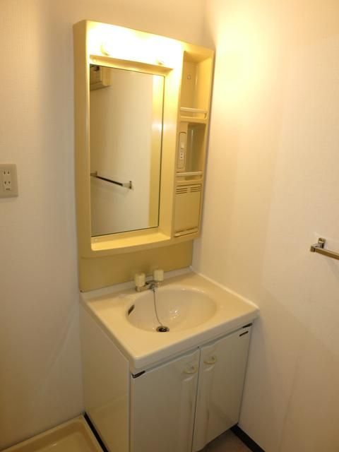 シティハイツ両国の独立洗面台