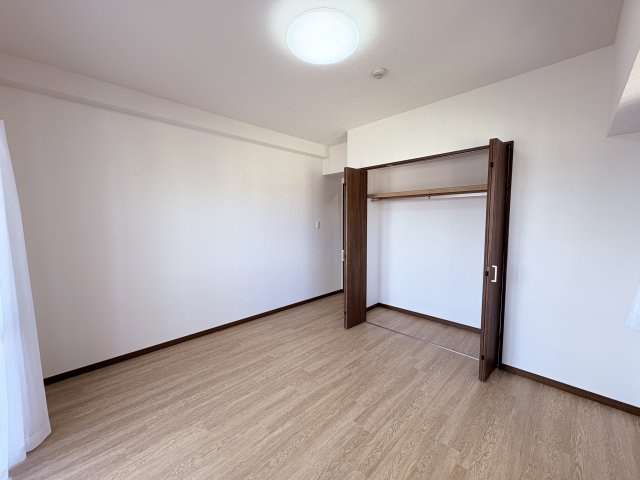 サザンパレスマンション浦添港川Ⅱの寝室