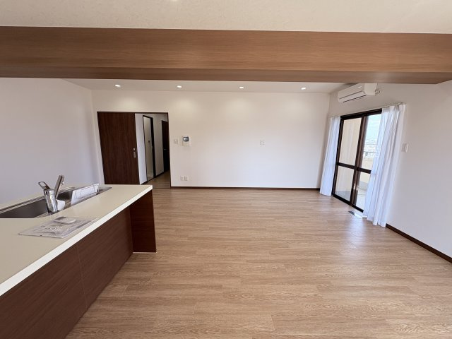 サザンパレスマンション浦添港川Ⅱの居間・リビング