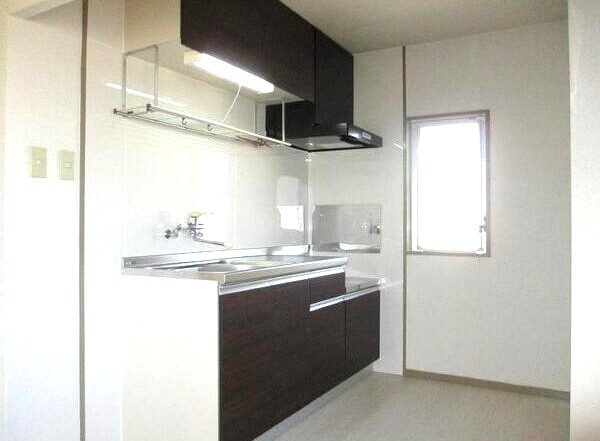 ロイヤルプレジオⅠのキッチン