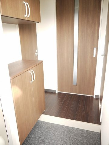 MTF-Iの玄関