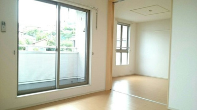 【居間・リビング】 | ジェルメ・コリーヌⅢ