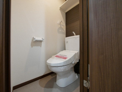 【トイレ】 | ETC天神橋 | 落ち着いた色調のトイレです