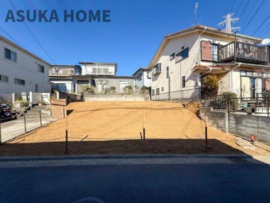 横浜市緑区鴨居町の前面道路含む現地写真|敷地の様子です。