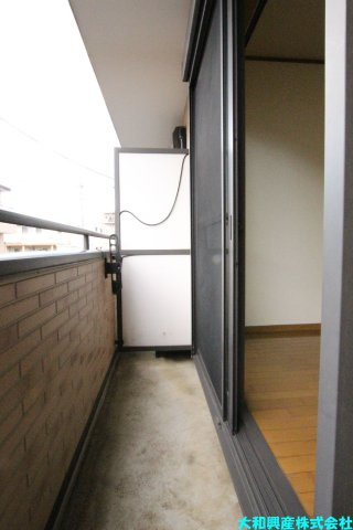 ハイツ大明のバルコニー