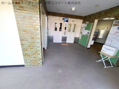 【ロビー】 | 泉北若松台AB住宅　1号棟