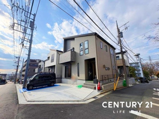 【前面道路含む現地写真】 | 前面道路含む現地写真です