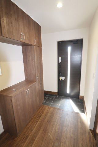 郡山市町東2丁目　　　１号棟　　　富田小学校、富田中学区　の内装