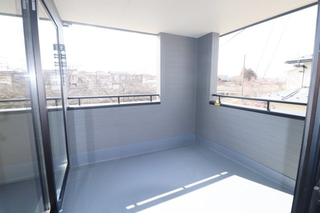 郡山市町東2丁目　　　１号棟　　　富田小学校、富田中学区　のバルコニー