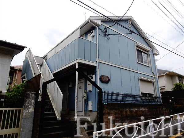 ポップヴィレッジエムの外観