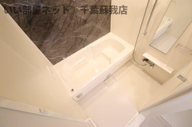ウルルⅠの浴室|落ち着いた空間のお風呂です