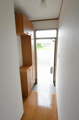 【玄関】 | ノーブルウイングＡ | きれいな玄関です