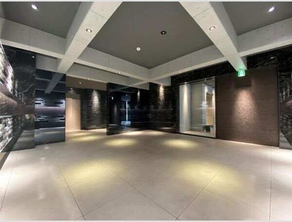 S-RESIDENCE天満Gracisのロビー