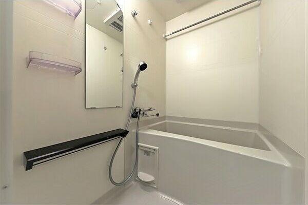 アステリ鶴舞テーセラの浴室