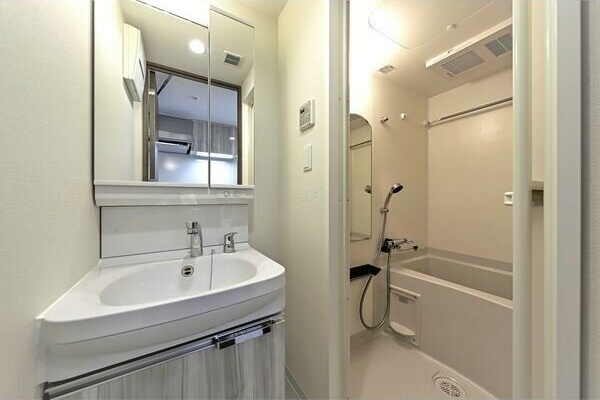 アステリ鶴舞テーセラの洗面所