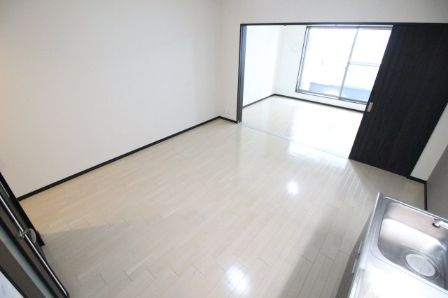 【居間・リビング】 | グリーンコートⅡ番館