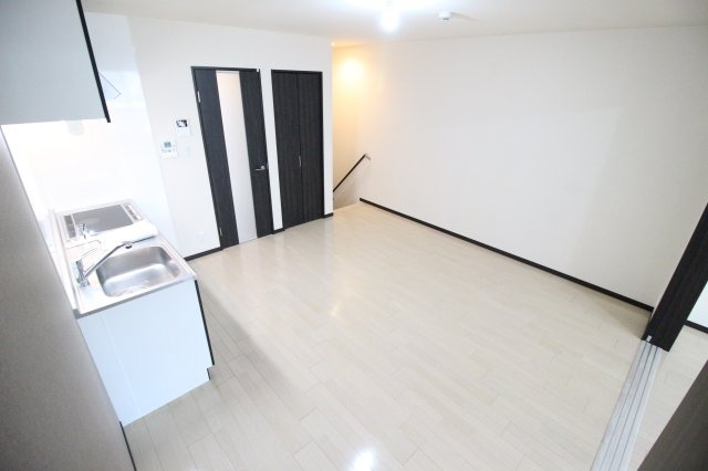 【居間・リビング】 | グリーンコートⅡ番館