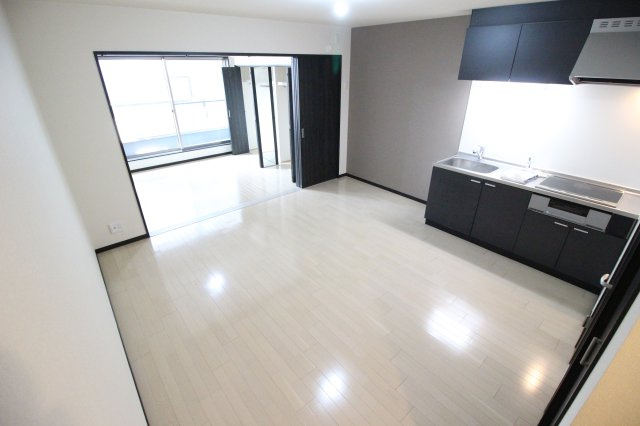 【居間・リビング】 | グリーンコートⅡ番館