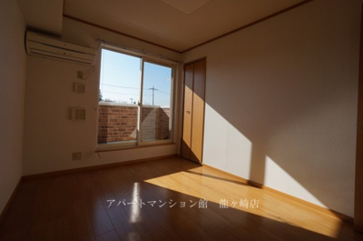 【居間・リビング】 | さくらヒルズⅡ