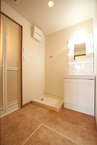 TERRACE　DAIZOの洗面所|写真はイメージです。
色仕様は現状優先となります。