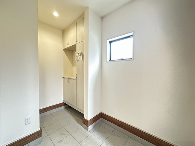 【玄関】 | 清瀬市下宿2丁目　新築一戸建住宅　全19棟　(志木本店)