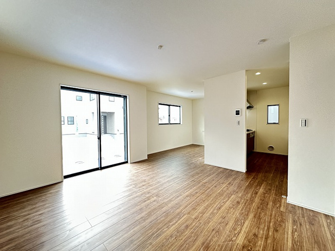 【居間・リビング】 | 清瀬市下宿2丁目　新築一戸建住宅　全19棟　(志木本店)