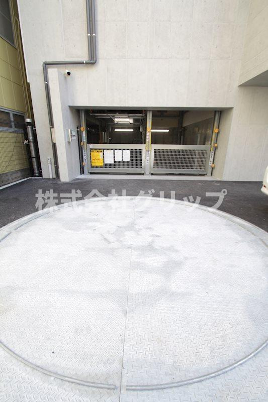 ZOOM川崎EASTの駐車場