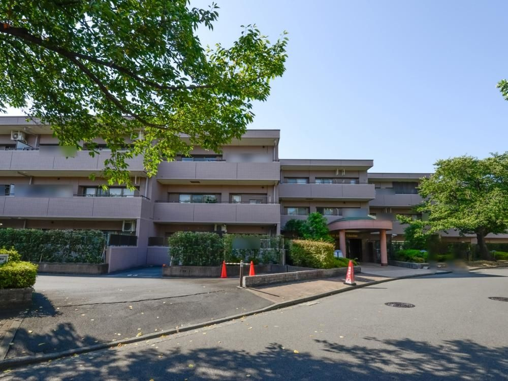 クリオ市ヶ尾弐番館の外観