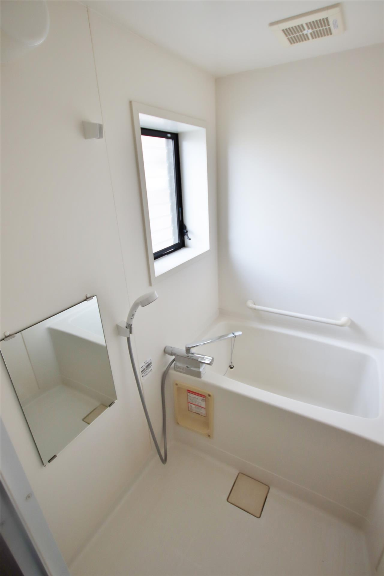 グリーンコーポ浪打 壱番館の浴室