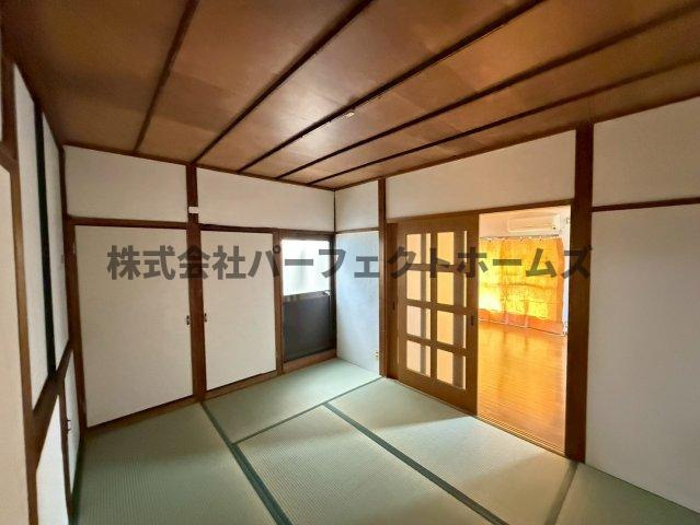 私市2丁目戸建　賃貸の居間・リビング|リビングとしてお使いいただけます