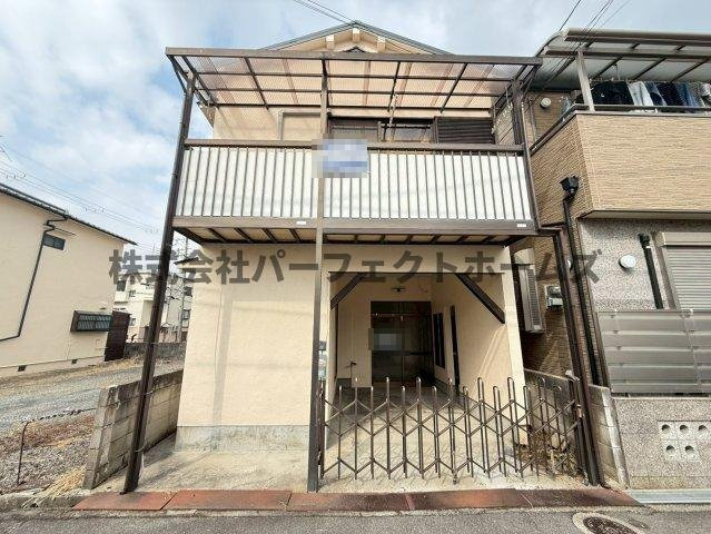 私市2丁目戸建　賃貸の外観|外観も気になるポイント